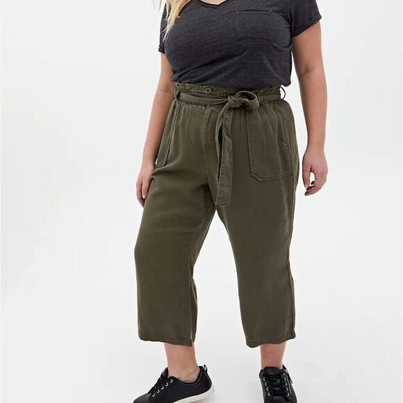 🆕 Torrid Olive Green Tencel Utility Pant 24 - Picture 1 of 9